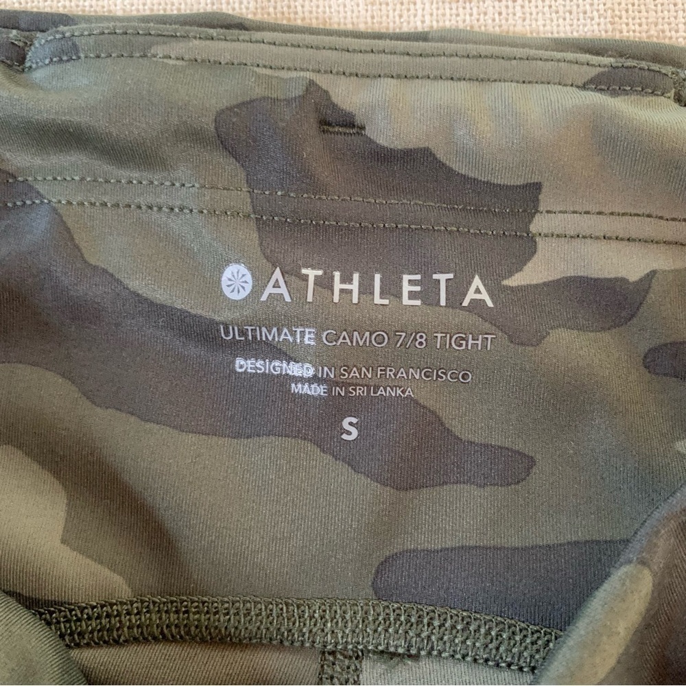 Athleta Ultimate Stash Camo  7/8 LEGGINGS​​ - Picture 3 of 8